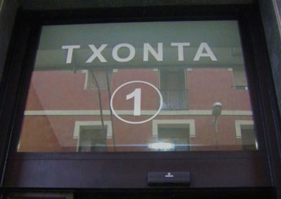 Renovación de ascensor en Txonta 1 - Eibar (Gipuzkoa)