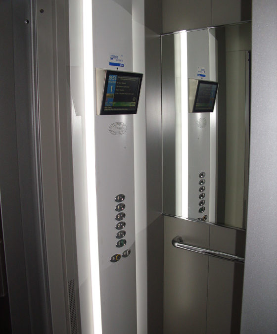 Instalación de ascensor en Okin Zuri 5, Ermua (Bizkaia)