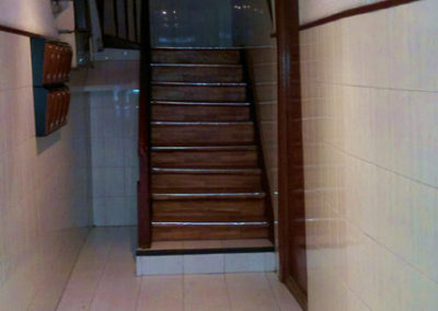 ANTES-escaleras y hueco del ascensor